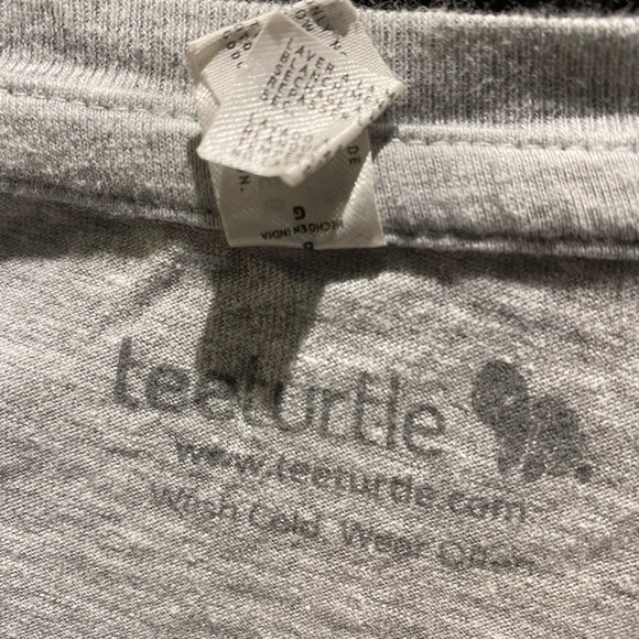 teeturtle Juniors size L Tee - Picture 2 of 4